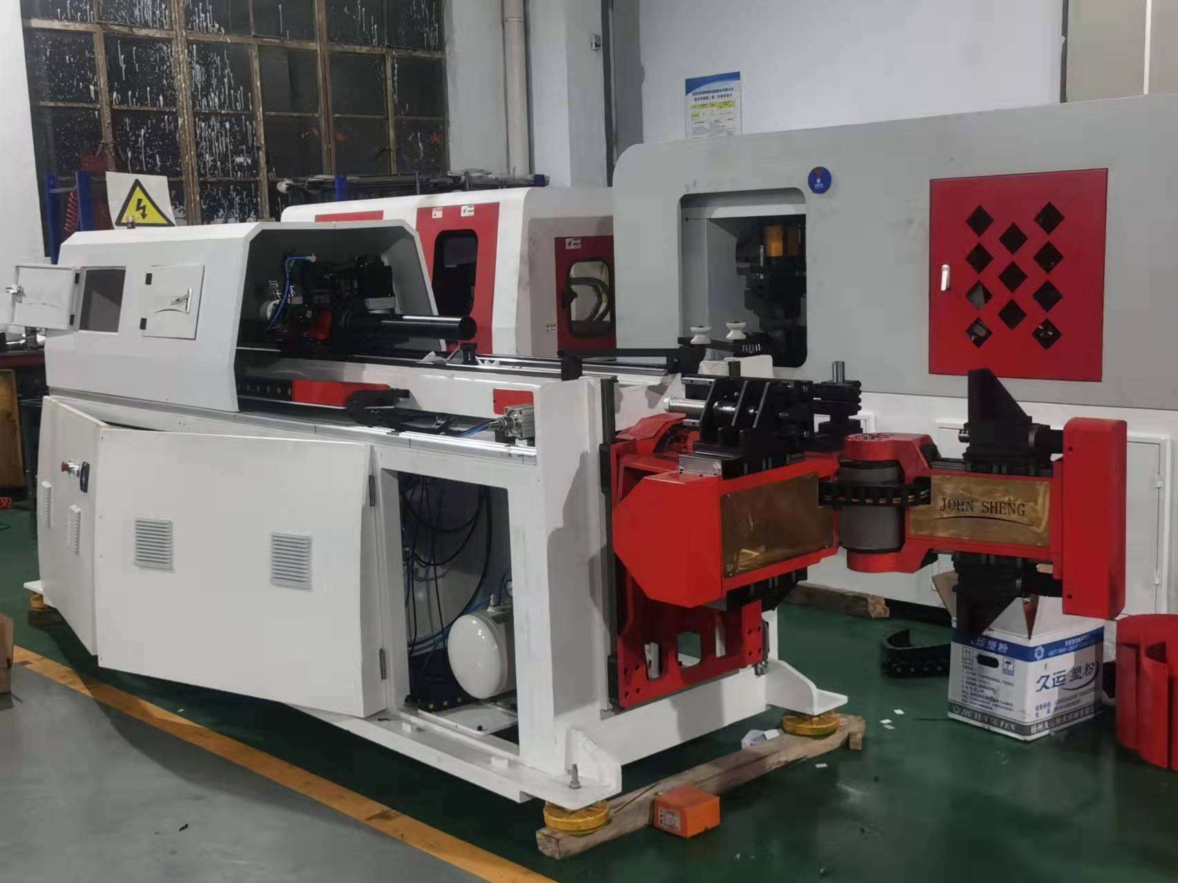 SB65RE一CNC旋转机头弯管机 (2).jpg